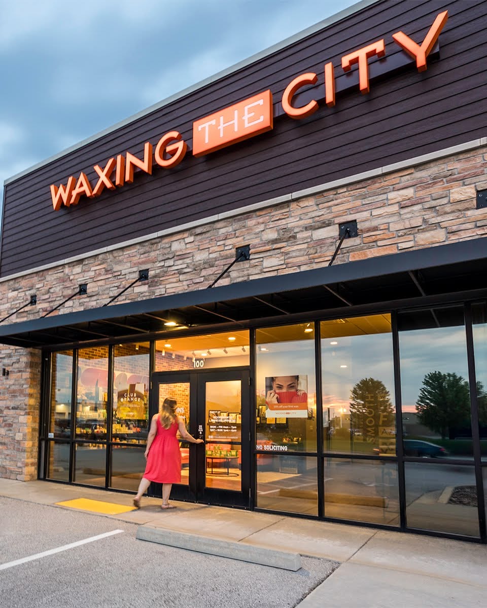 Các tiệm wax xuất hiện ở khắp mọi góc phố