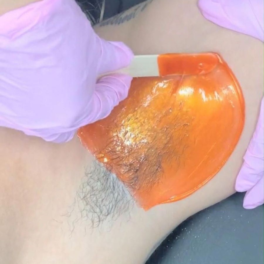 wax nách theo chiều lông mọc