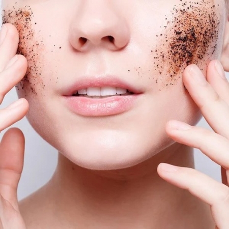 Tẩy Tế Bào Chết Sau Waxing: Nên Hay Không?