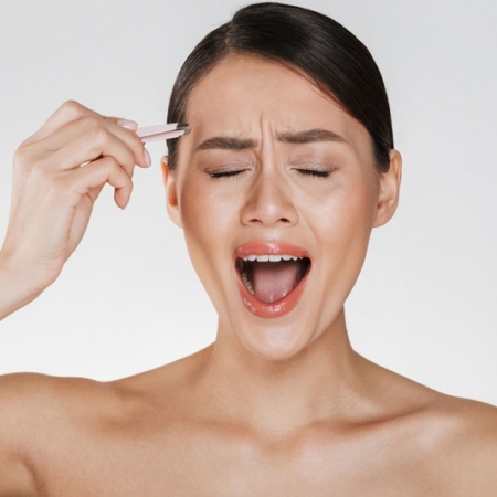 Wax Và Nhổ - Nên Chọn Phương Pháp Nào ?